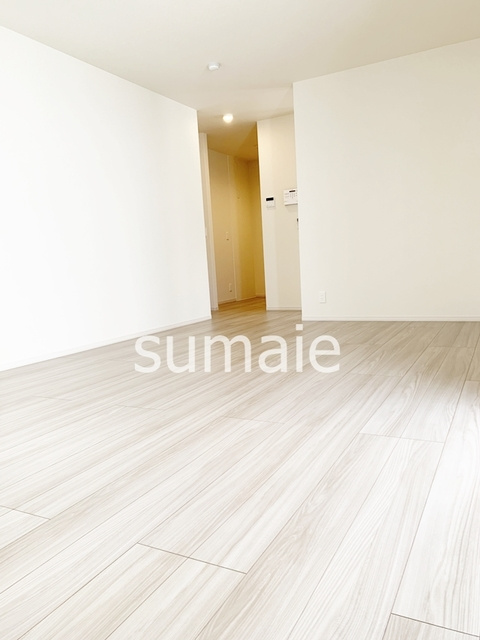 メゾン・ド・アヴニールの居間・リビング|ゆったり過ごせるリビングです