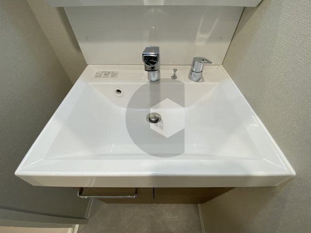 Grand Luceの独立洗面台