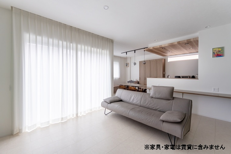 金森戸建の居間・リビング