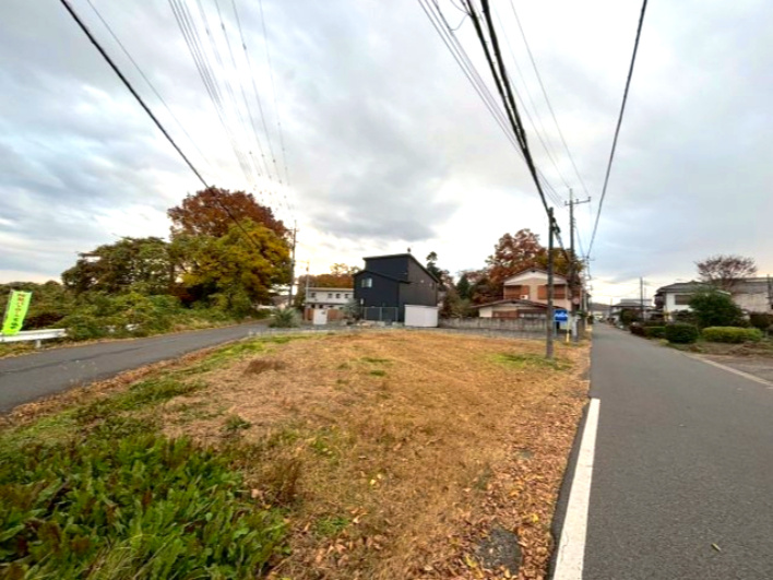 土地　狭山市笹井の前面道路含む現地写真|お好きなハウスメーカーで建築可能です