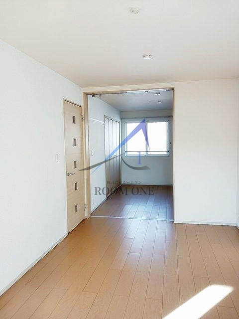 アゼリアの寝室|寝室です。