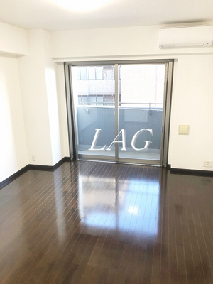 【居間・リビング】 | エスポワール本八幡 | 洋室のお部屋です。