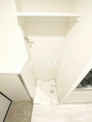 【設備】 | アザーレ・キュリオス柿生 | 室内洗濯機置き場です。