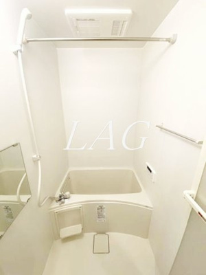 【浴室】 | アザーレ・キュリオス柿生 | お風呂です。