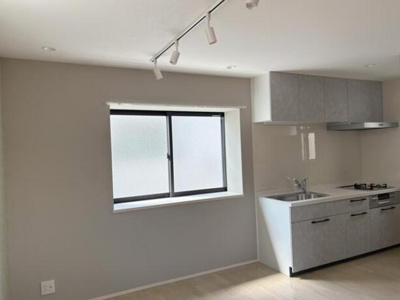 【居間・リビング】 | 八幡町2丁目戸建