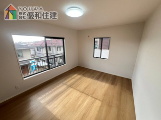 【洋室】 | 中古戸建　明石市朝霧台