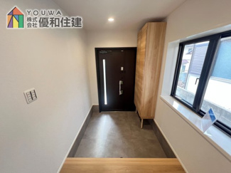 【玄関】 | 中古戸建　明石市朝霧台