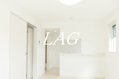 【居間・リビング】 | リブリ・天神下 | 洋室のお部屋です。