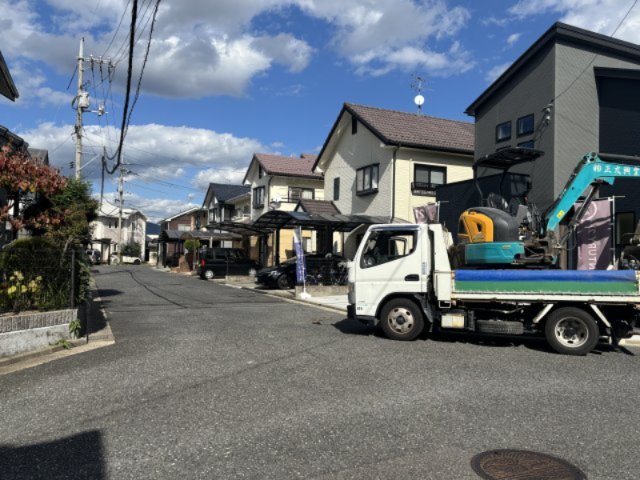廿日市市地御前の前面道路含む現地写真|閑静な住宅地です。