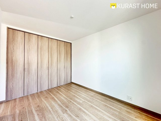 長岡京市今里更ノ町　新築戸建の洋室