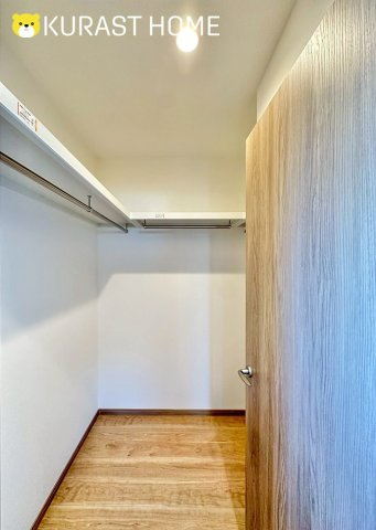 長岡京市今里更ノ町　新築戸建の収納