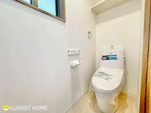 長岡京市今里更ノ町　新築戸建のトイレ