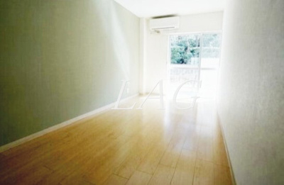 【居間・リビング】 | クラウディⅡ | 洋室のお部屋です。