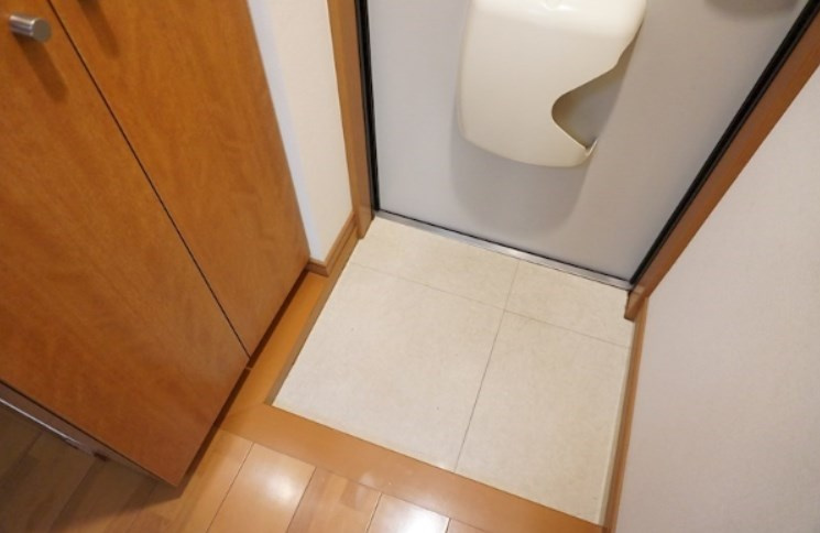 グレースハイツの玄関