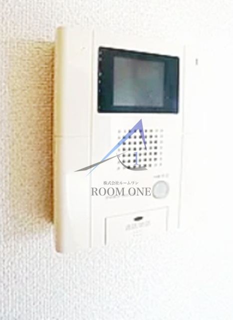 リバーサイドクローバーのセキュリティ|モニター付きインターホンです。