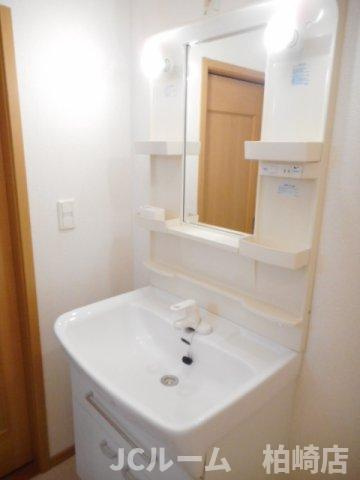 メゾン　アグレアブル　Ｃの洗面所