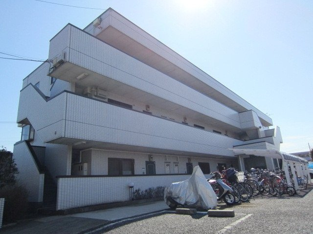 ベルファースト府中の外観