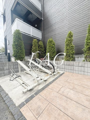 【その他共用部分】 | リブリ・Ebina 山手 | 駐輪場です。