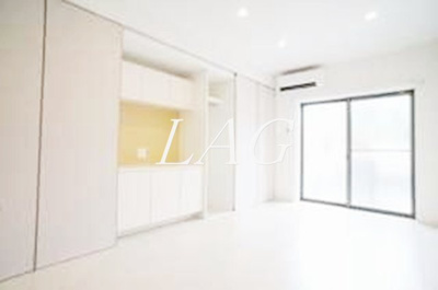 【居間・リビング】 | リブリ・Ebina 山手 | 洋室のお部屋です。