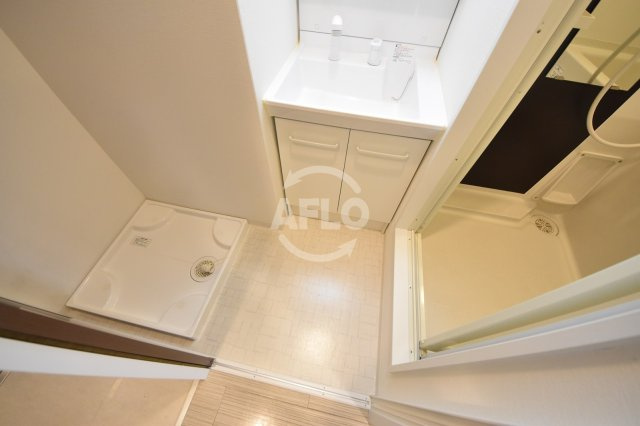 カサベージュ天神橋の洗面所|カサベージュ天神橋　洗面脱衣所