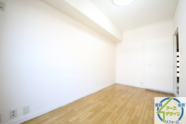 サンハイツ貴崎5号棟の洋室|※類似部屋