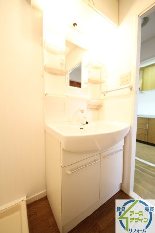 サンハイツ貴崎5号棟の洗面所|※類似部屋