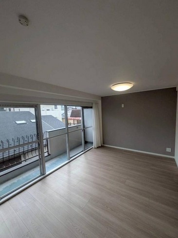 【居間・リビング】