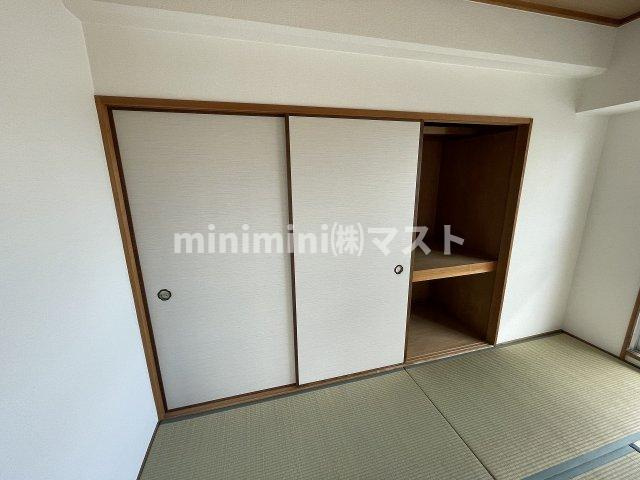 メゾンエルミタージュの収納