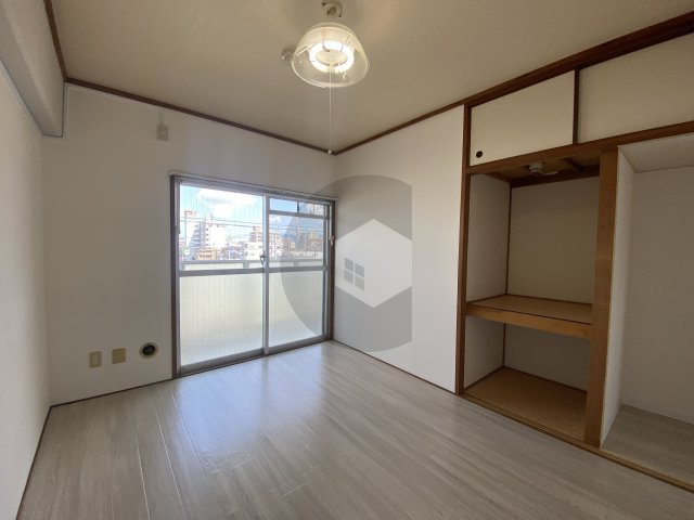 シャンポール東大阪の寝室