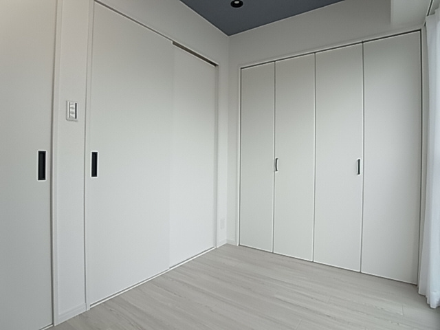 神戸市須磨区戸政町１丁目の賃貸マンションの内装|洋室