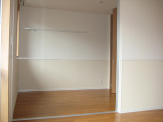 【洋室】 | アーベインカーサ賑町