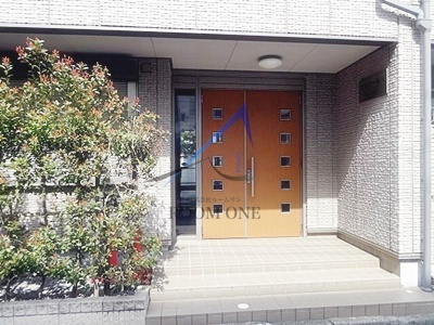 アルテールA棟のエントランス|エントランスです。