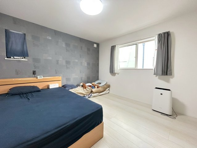 加東市社戸建の洋室