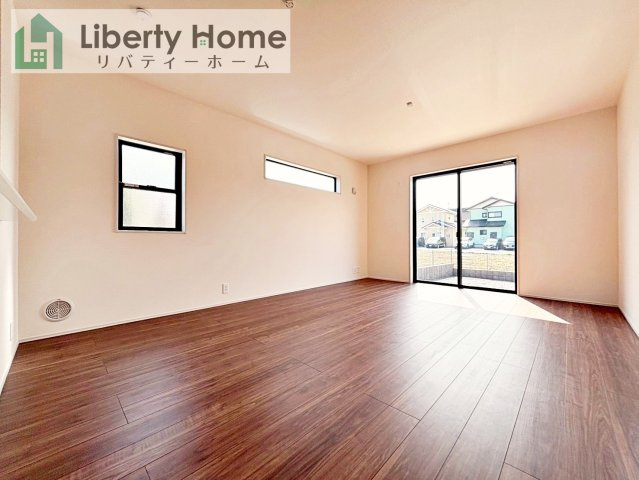 ひたちなか市足崎20期　新築戸建　3号棟の居間・リビング