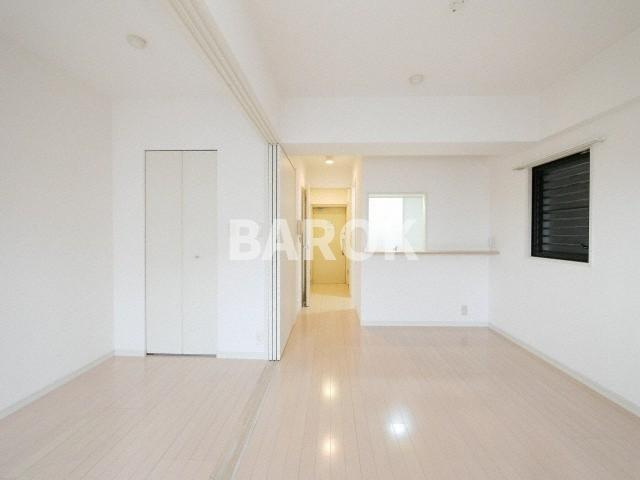 プログレッソ高宮の居間・リビング