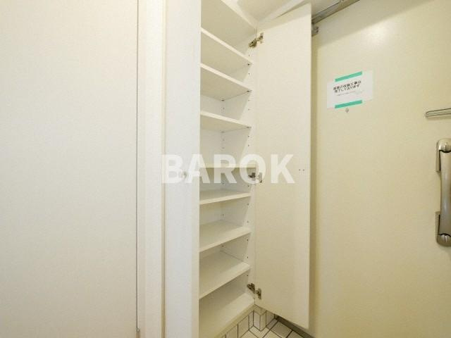 プログレッソ高宮の玄関