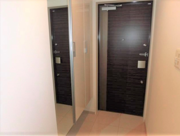 ポーラスター野中町の玄関|内装イメージ：同物件別室