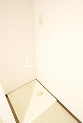 【設備】 | プライムアーバン板橋区役所前 | 室内洗濯置き場です。