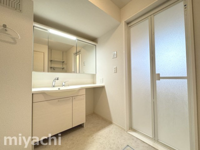 【洗面所】 | ラフィーナ