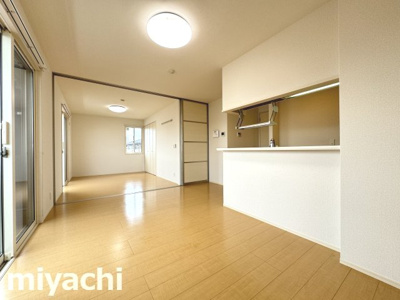 【居間・リビング】 | ラフィーナ