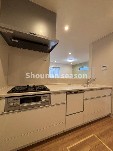 【キッチン】 | 忙しい方も「食洗機」を使えば食器洗いの手間を軽減できます！