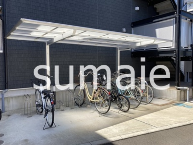 リブリ・ゆり本町のその他共用部分|敷地内駐輪場。