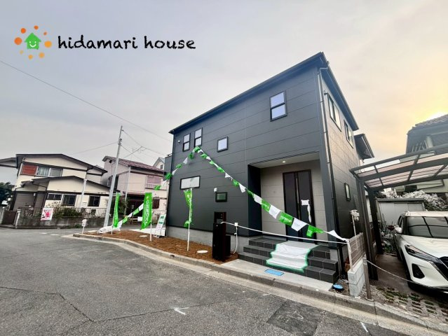 上尾市原市第8　新築戸建　リーブル01の外観パース|現況と異なる場合は現況を優先します。