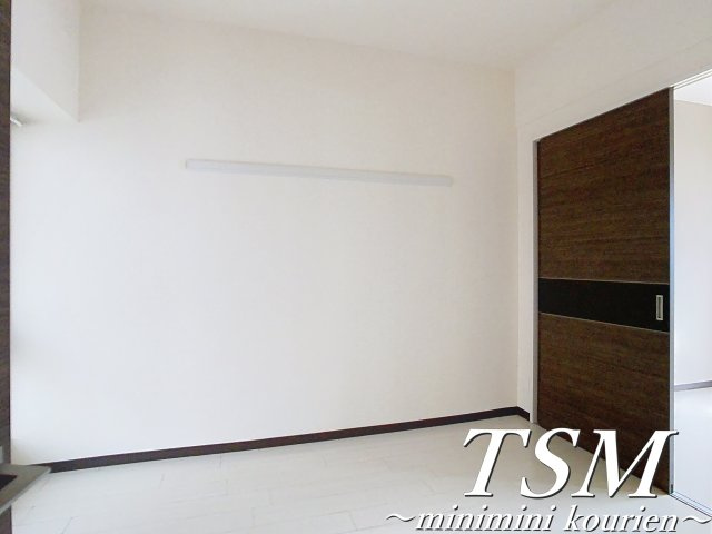 Ｍ’プラザ 香里六番館の洋室