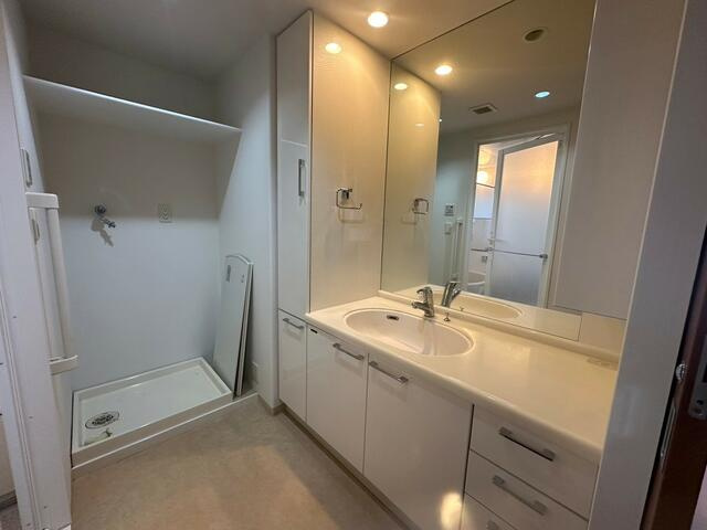 【独立洗面台】