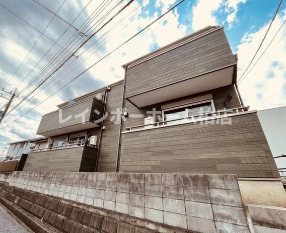 特典：仲介手数料が無料です!!のその他|バルコニー側の外観です