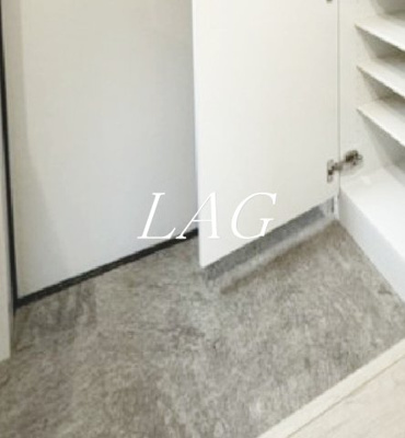 【玄関】 | KEIAI RESIDENCE 北大宮 | 玄関です。（同仕様です。）