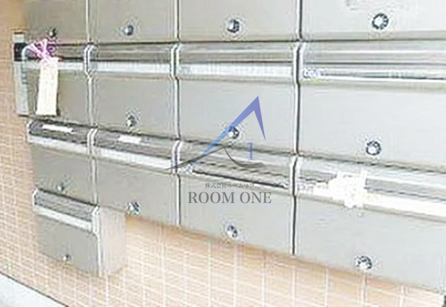 レジデンスフォーユーのその他共用部分|集合ポストです。