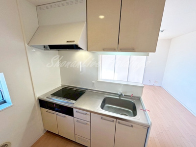 【浴室】 | Riverside Deux M | 清潔感のあるお風呂です♪