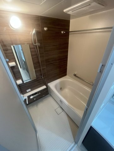 クラリティア浅草橋の浴室